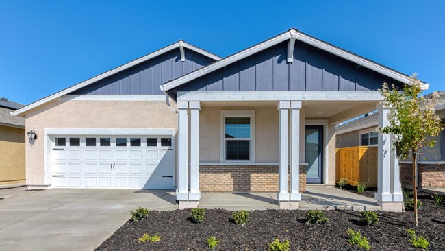 New Homes in Summit at Liberty by LGI Homes