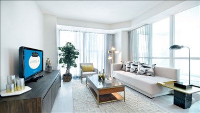 New Homes in Ontario ON Canada - Perla by Pinnacle International