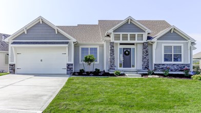 New Homes in Missouri MO - Creekmoor Villas by SAB Homes