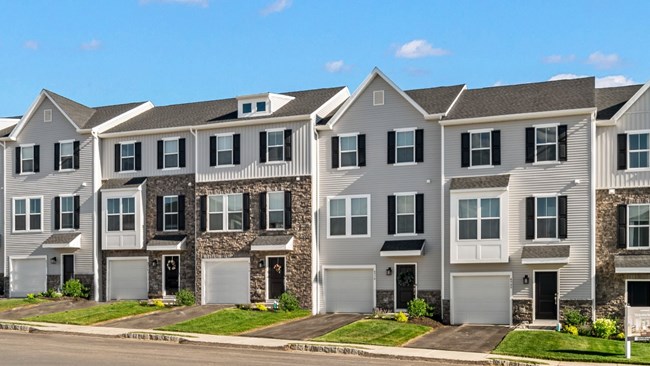 New Homes in Brookside Court at Upper Saucon by Lennar Homes