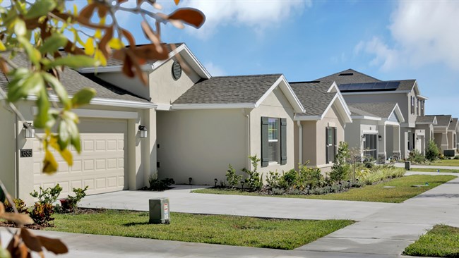 New Homes in Astonia - Estate Collection by Lennar Homes