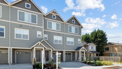 New Homes in Oregon OR - Gateway Landing by Holt Homes
