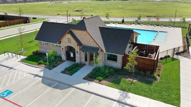 New Homes in Texas TX - Arrowbrooke: 50ft. lots by Highland Homes Texas