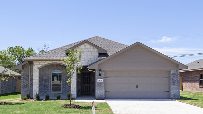 New Homes in Spring Creek Estates by Camden Homes