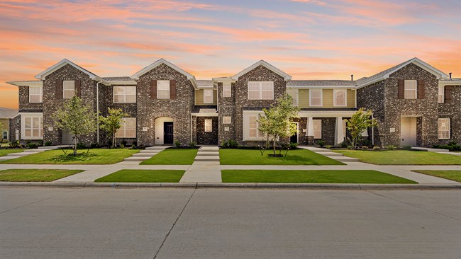 New Homes in Heartland Townhomes by HistoryMaker Homes