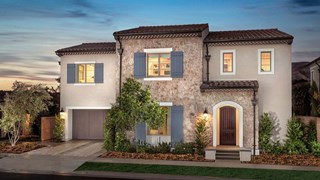 New Homes in Varenna at Orchard Hills