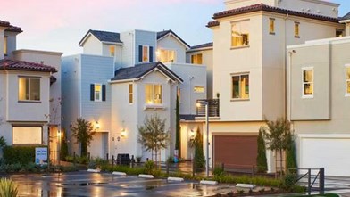 New Homes in Cerise at Canvas
